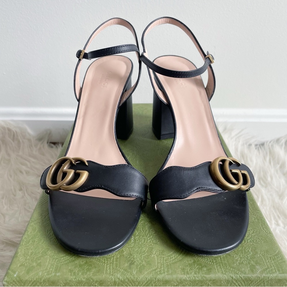 Gucci Marmont Black Leather GG Logo Plaque
Sandal with Double G size 40